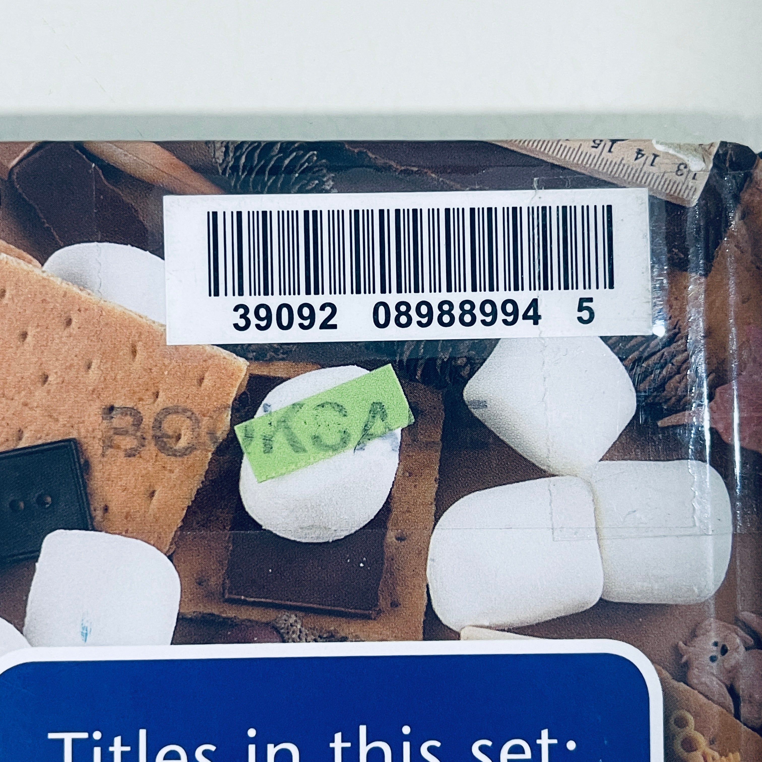 So Many Shapes! A Spot-It, Learn-It Challenge by Sarah L. Schuette (Used - Fair)